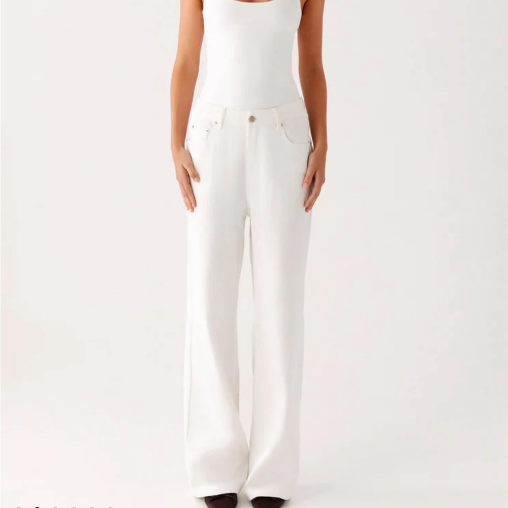 Peppermayo Exclusive - Back Again Straight Leg Denim Jeans - White - Picture 2 of 10